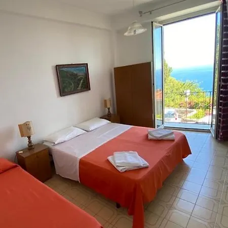 Il Leone Guest house